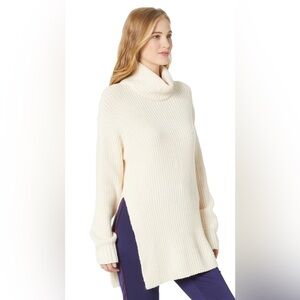 Free people eleven turtleneck sweater in cream size small